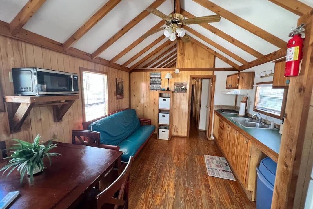 Photo of Livingroom in Bloomington