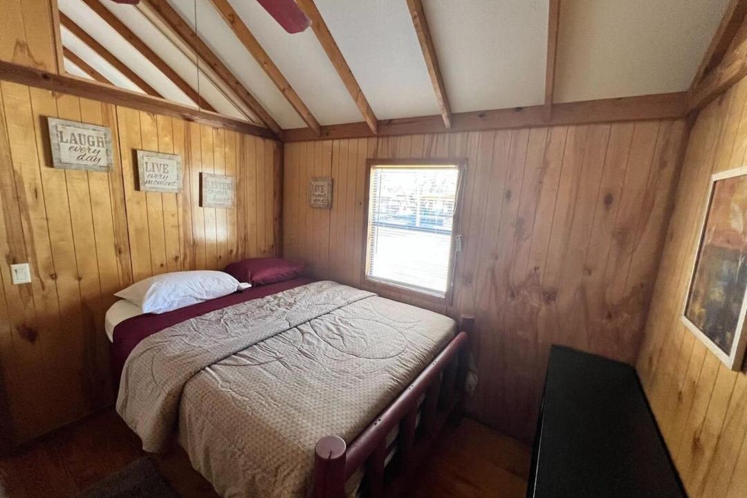 Photo of Bedroom in Bloomington