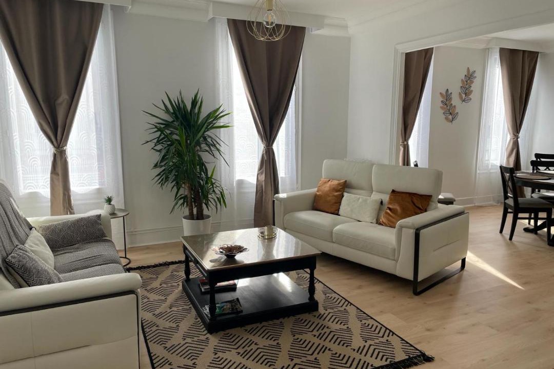 Photo of Others in Provins