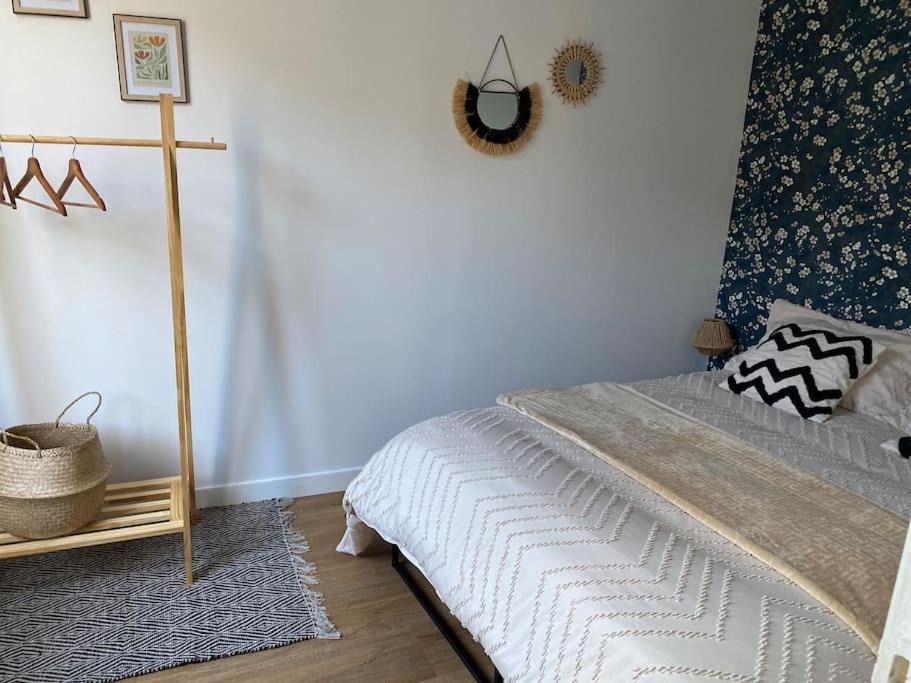 Photo of Others in Ambleny