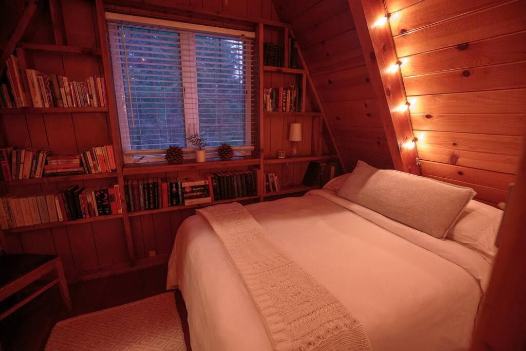 Photo of Bedroom in Lakehead