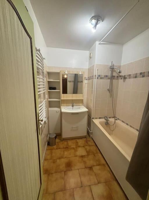 Photo of Others in Guyancourt