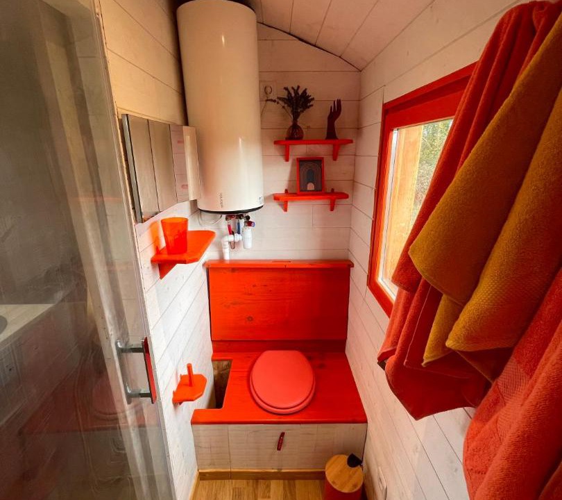 Photo of Others in La Vespiere