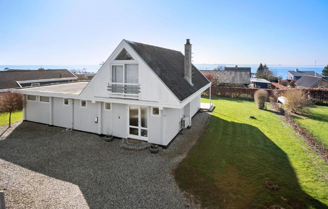 Photo of Others in Næs