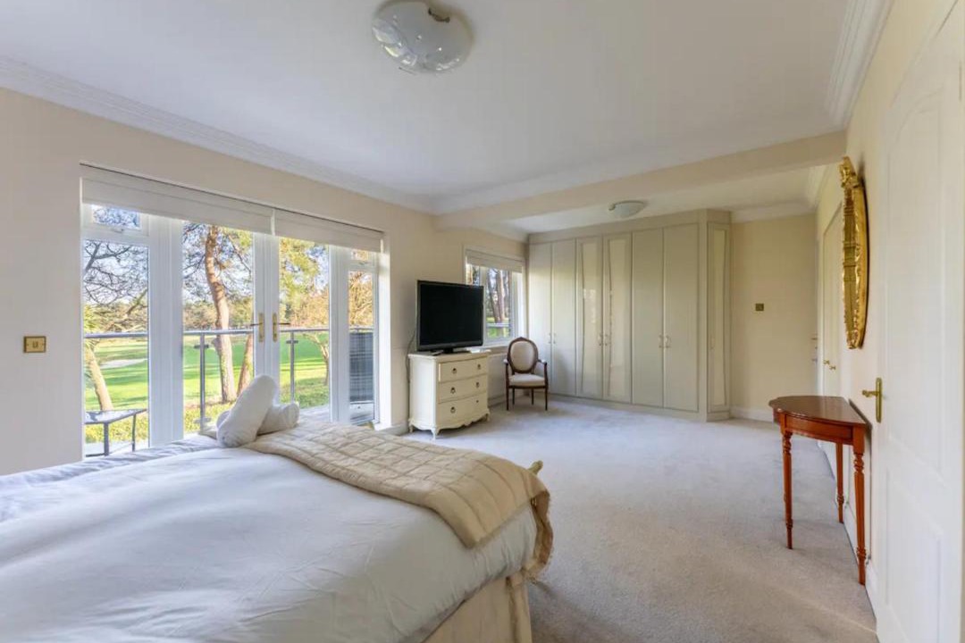 Photo of Others in Ferndown