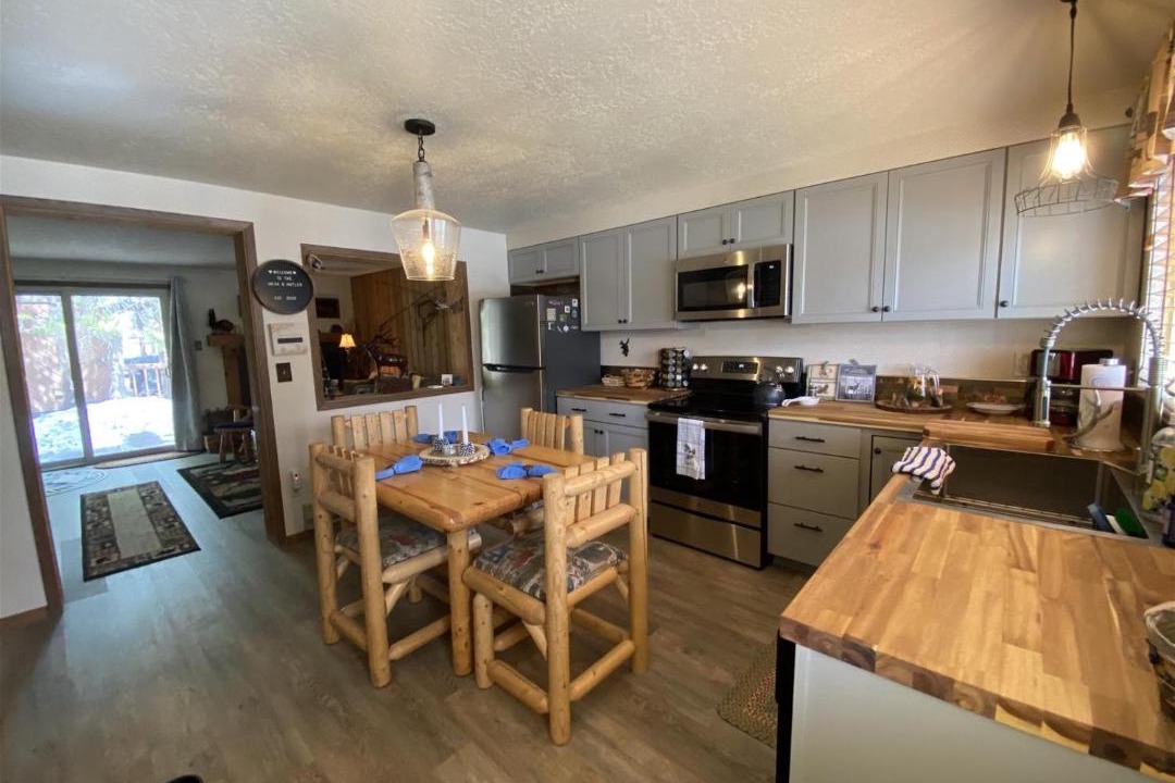 Photo of Others in West Yellowstone