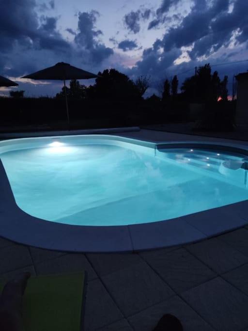 Photo of Outdoor in Cours-de-Pile