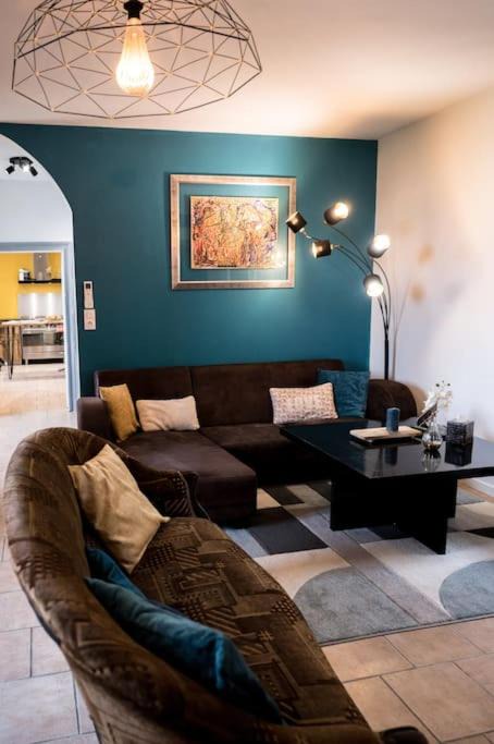 Photo of Others in Cours-de-Pile