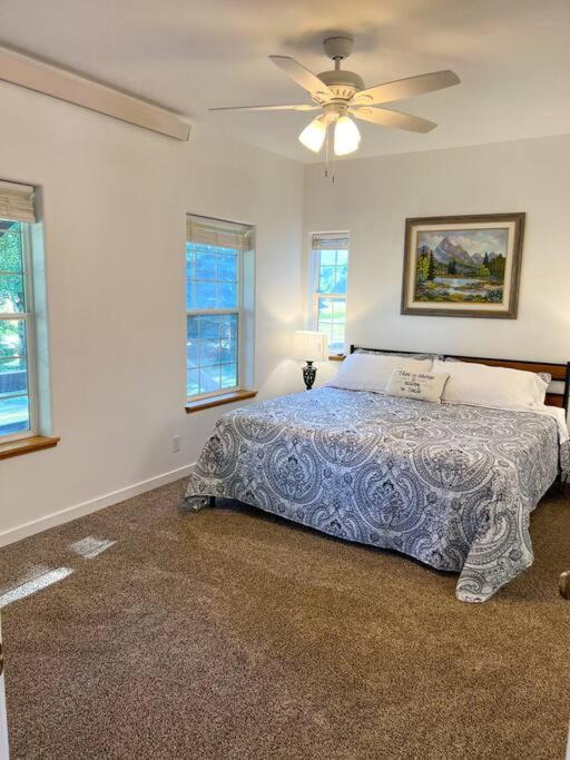 Photo of Others in Alpine Northwest