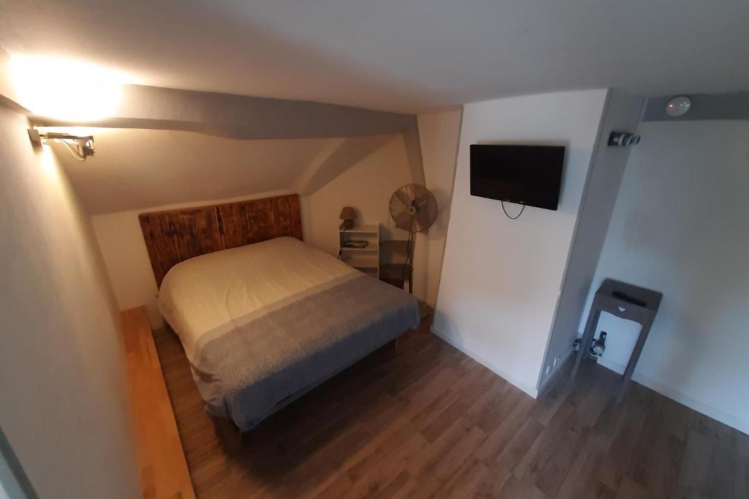 Photo of Others in Enclos