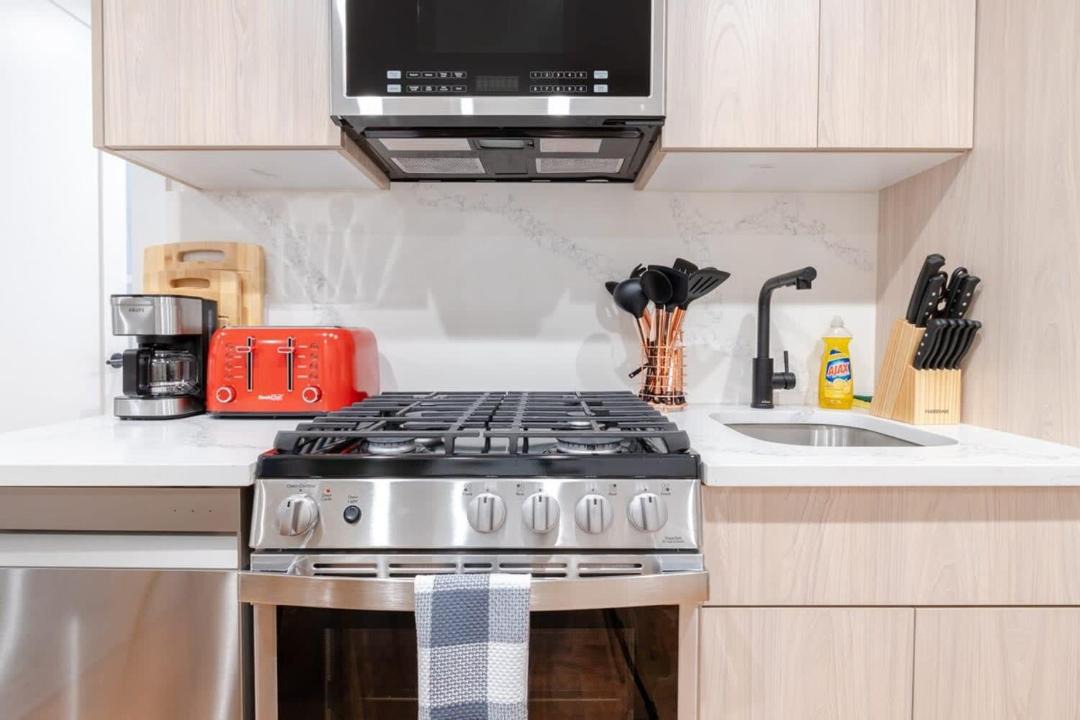 Photo of Others in Williamsburg