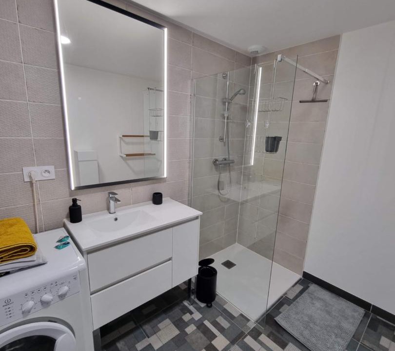 Photo of Others in Saint-Denis-de-l'Hotel
