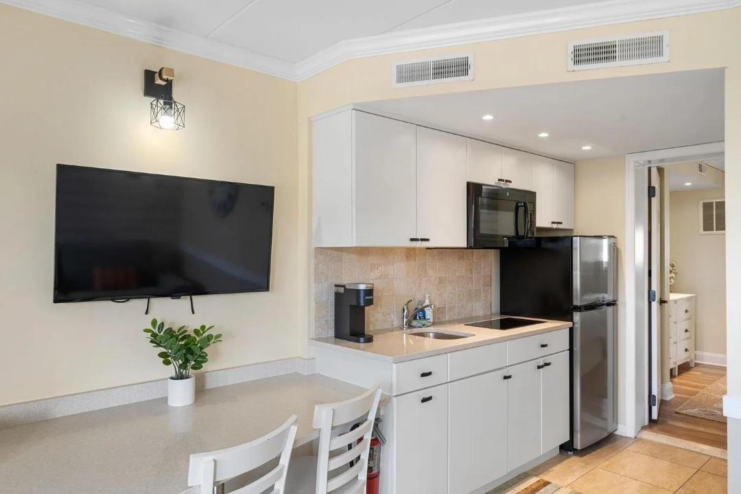Photo of Kitchen in Avalon