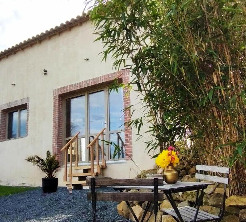 Photo of Others in Lege