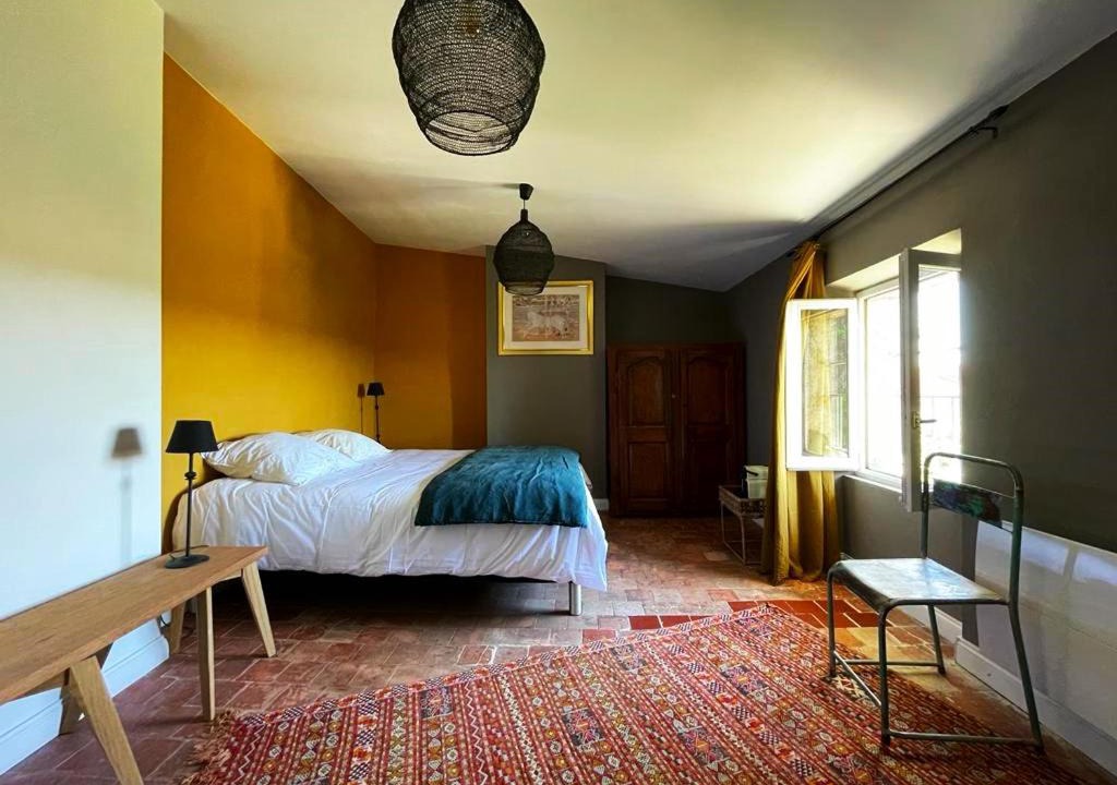 Photo of Others in Tulette