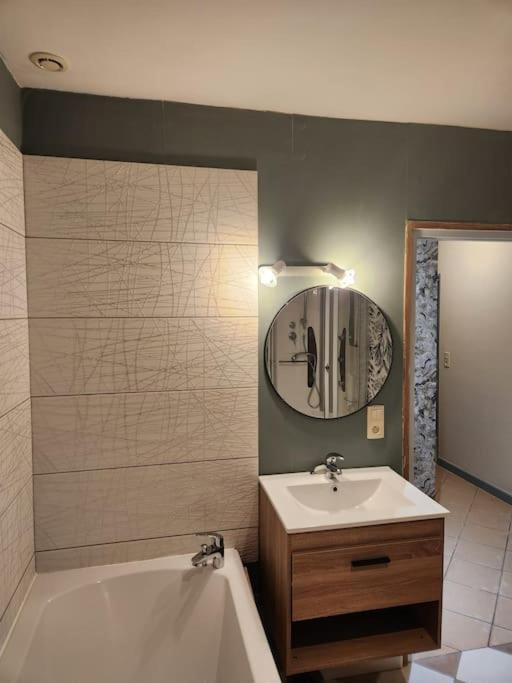 Photo of Others in Signy-lAbbaye