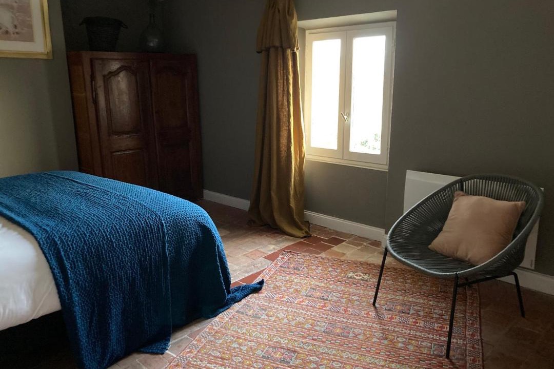 Photo of Others in Tulette