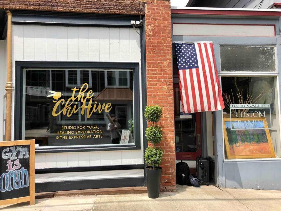 Photo of Buildings in Narrowsburg