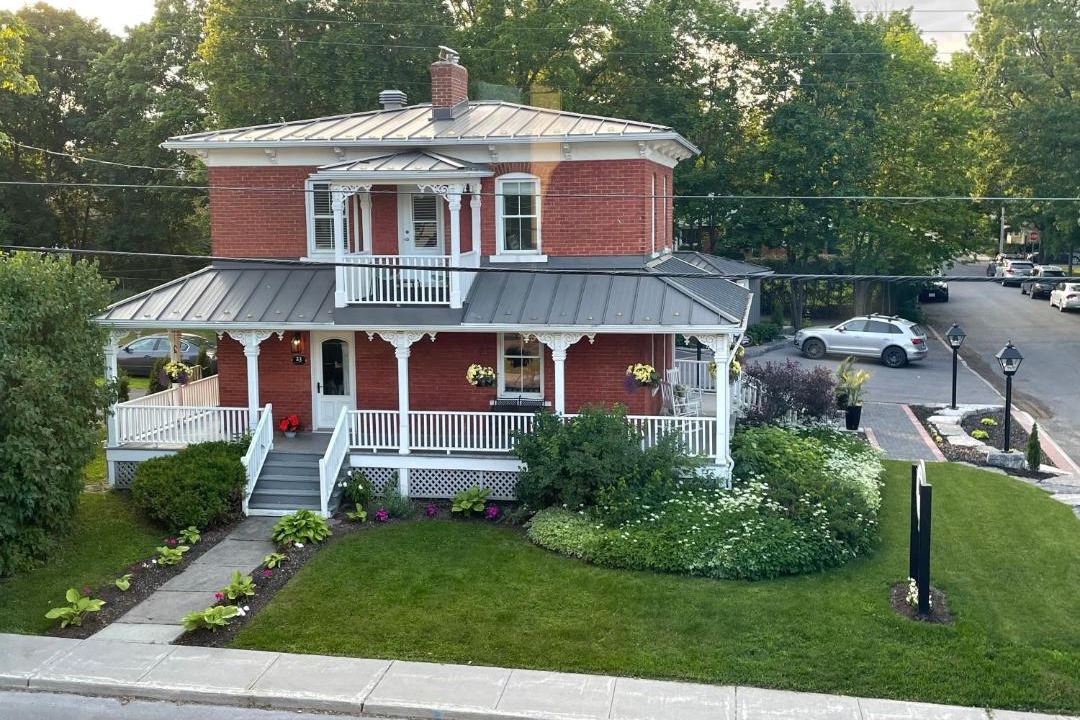 Photo of Others in Alexandria