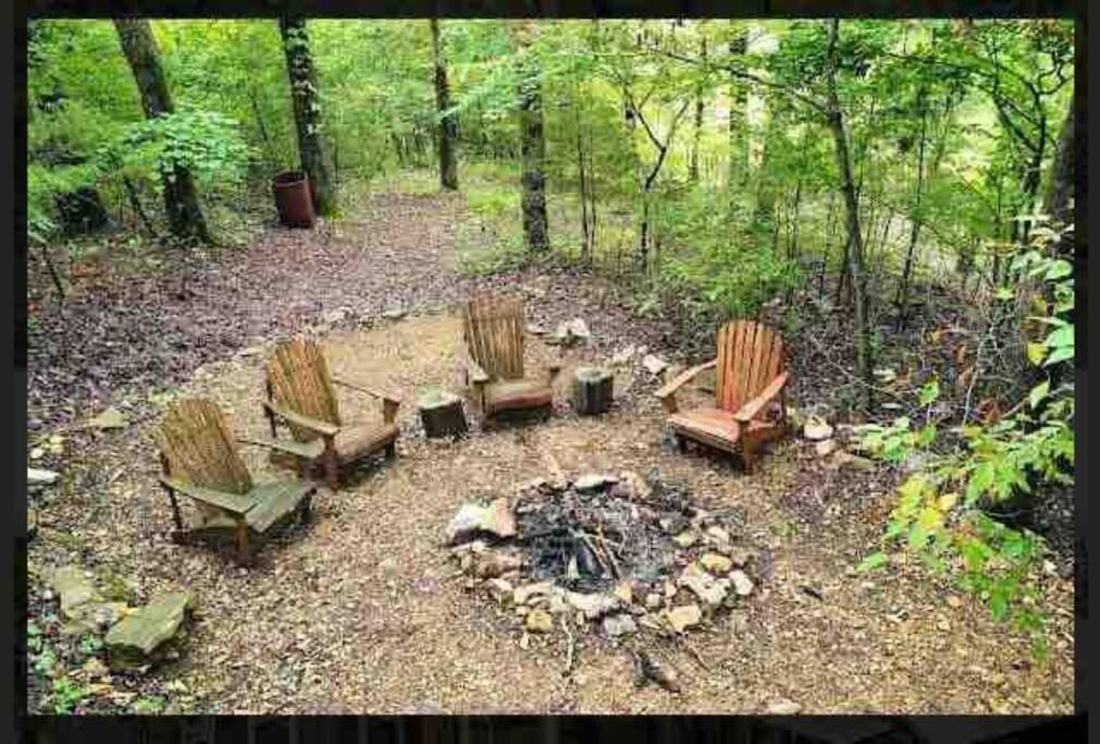 Photo of Others in Pocahontas