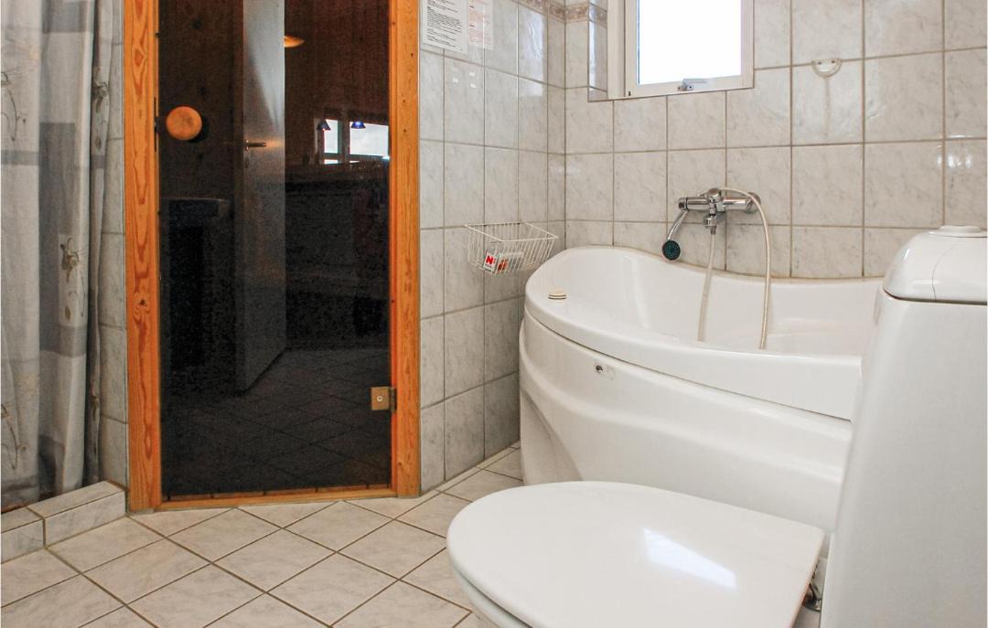 Photo of Bathroom in Grønninghoved Strand