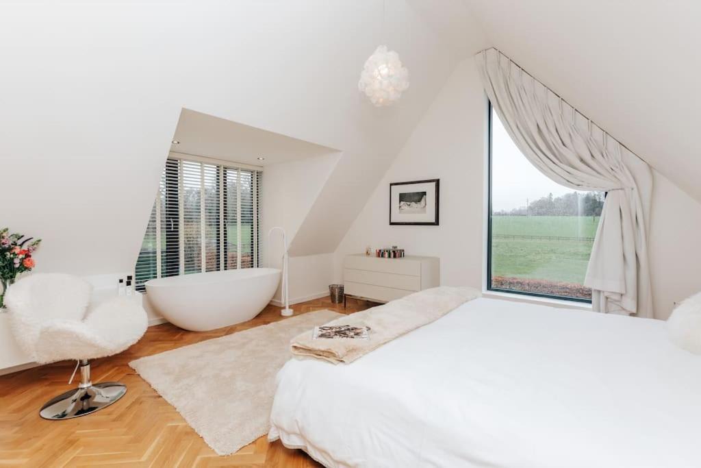 Photo of Others in Medmenham