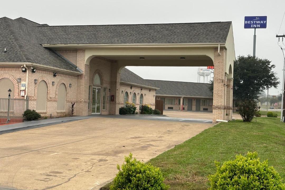 Photo of Others in Kaufman