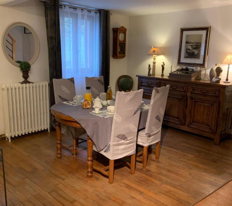 Photo of Others in Bourre