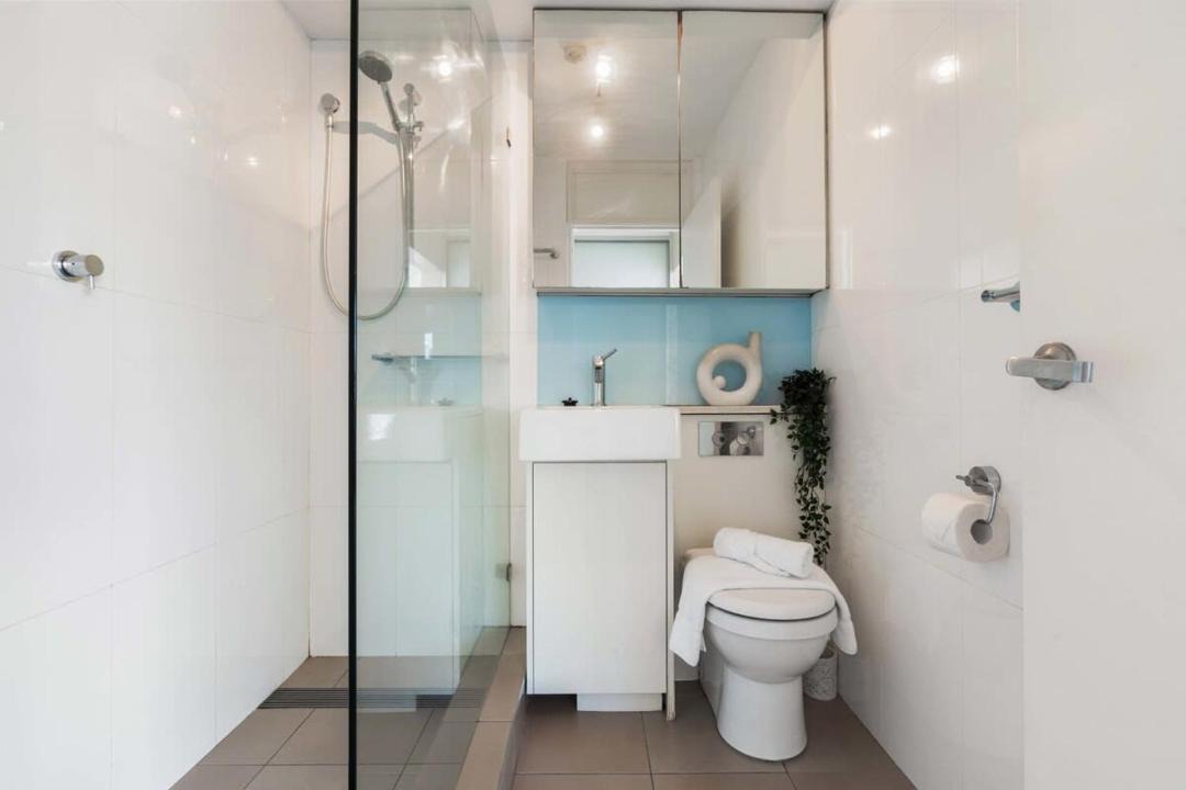 Photo of Others in McMahons Point