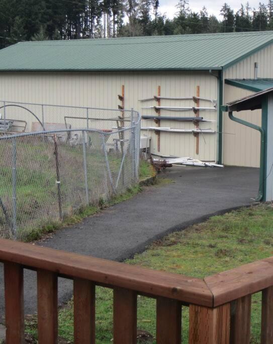 Photo of Others in McKenna