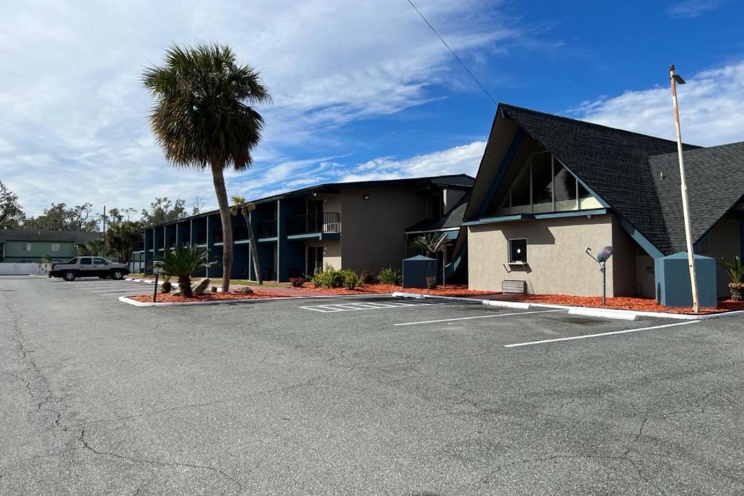 Photo of Others in Perry