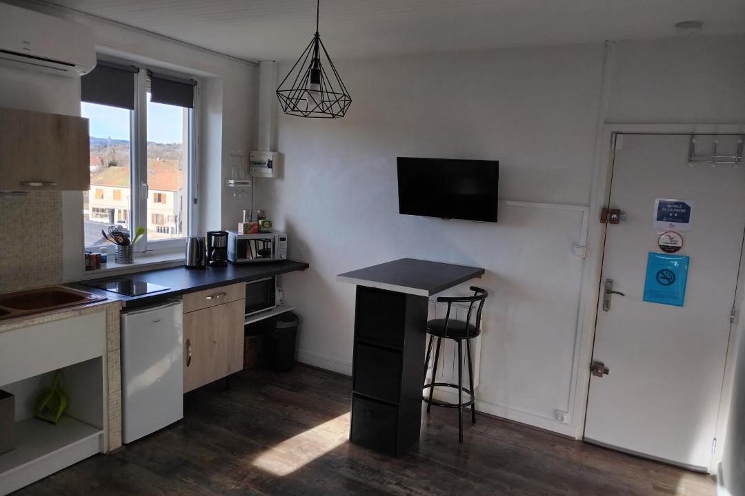 Photo of Others in Lompnes