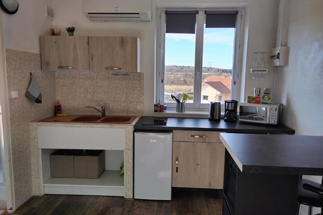 Photo of Others in Lompnes