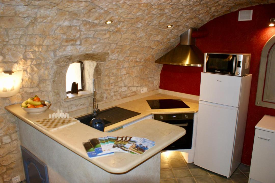 Photo of Others in Gilette