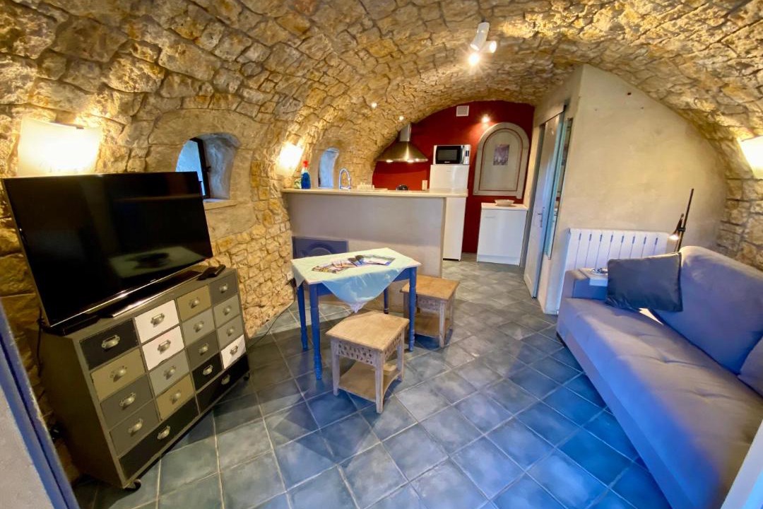 Photo of Others in Gilette