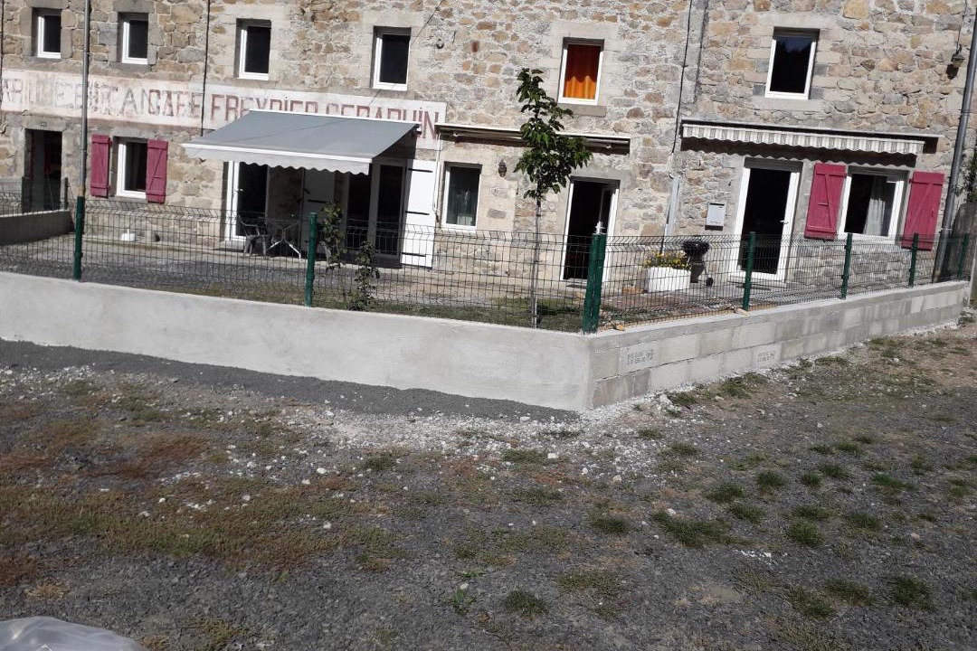 Photo of Others in Saint-Julien-Boutieres