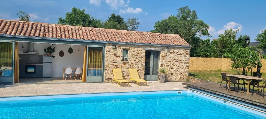 Photo of Others in Coueron