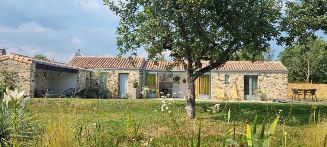 Photo of Others in Coueron