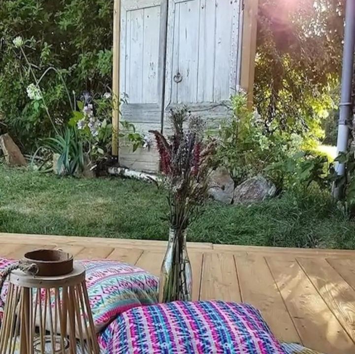 Photo of Others in Sarlande