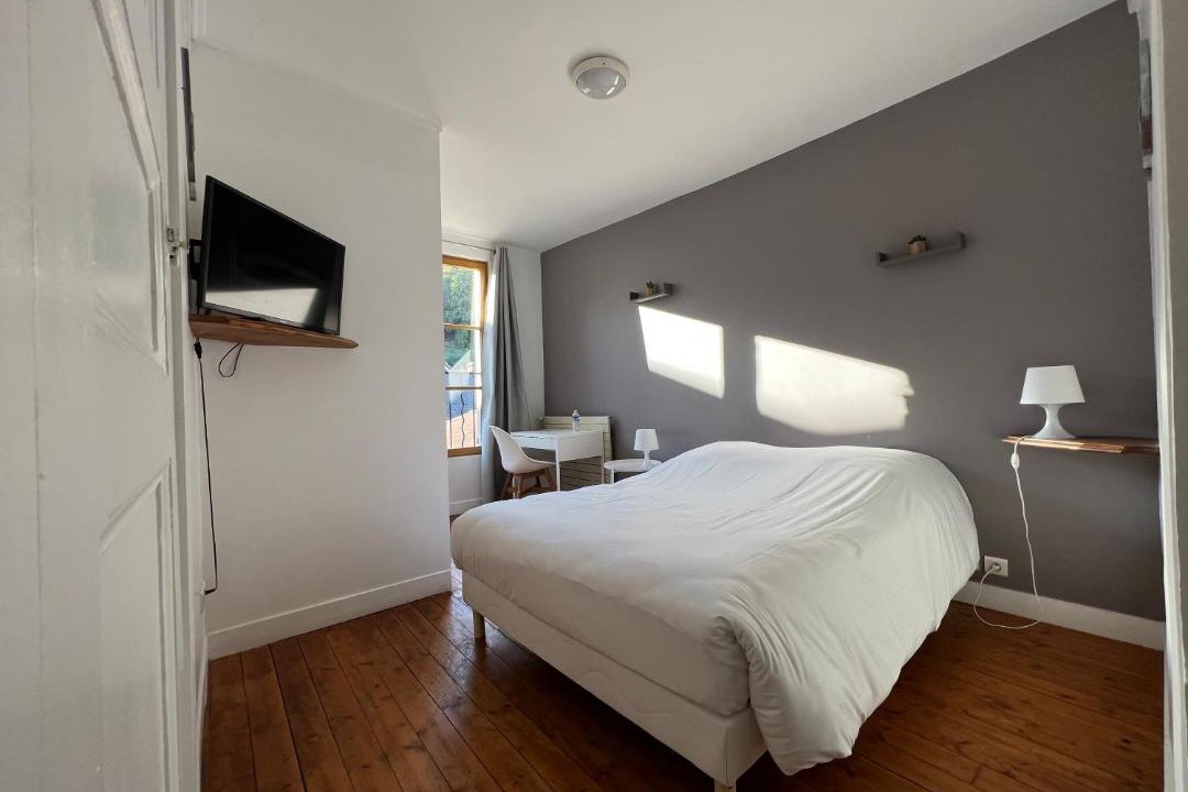 Photo of Bedroom in Chaumont-en-Vexin
