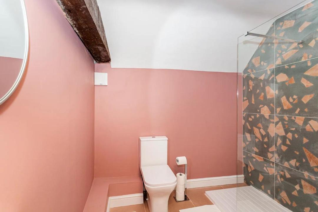 Photo of Others in Wistow