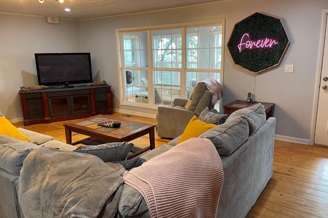 Photo of Others in Cedar Bluff