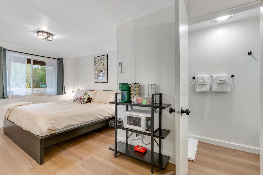 Photo of Bedroom in Quilcene