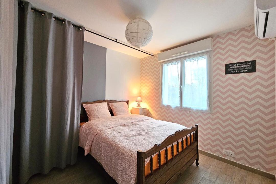 Photo of Others in Guecelard