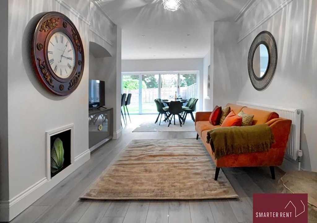 Photo of Others in Thames Ditton