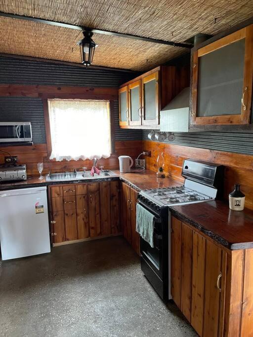 Photo of Others in Canadian