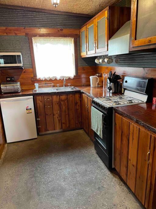 Photo of Others in Canadian