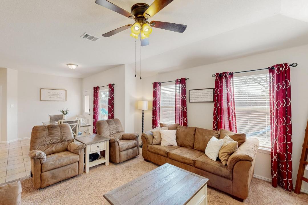 Photo of Livingroom in Crowley