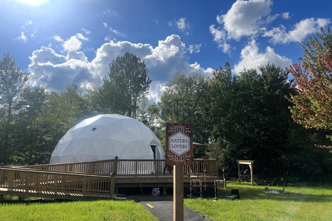 Photo of Others in Monticello