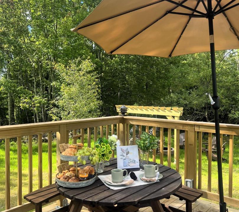 Photo of Others in Monticello